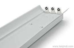 T8熒光燈支架供應(yīng)、批發(fā)、價(jià)格指南及鎮(zhèn)流器選購要點(diǎn)